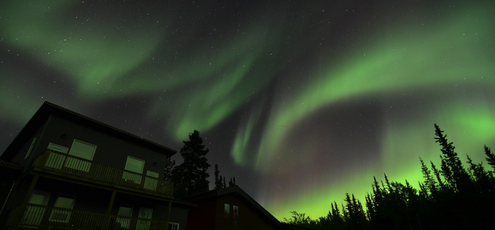 Aurora Borealis and Boréale Lodge