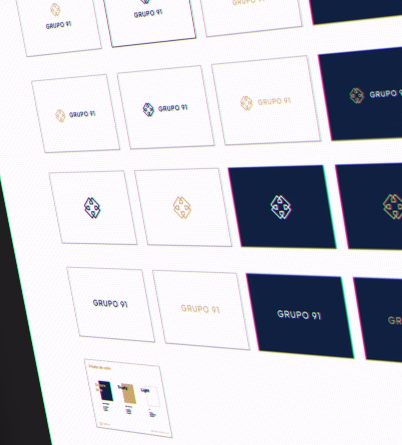 Muestra de las diferentes versiones del logotipo en su paleta de color