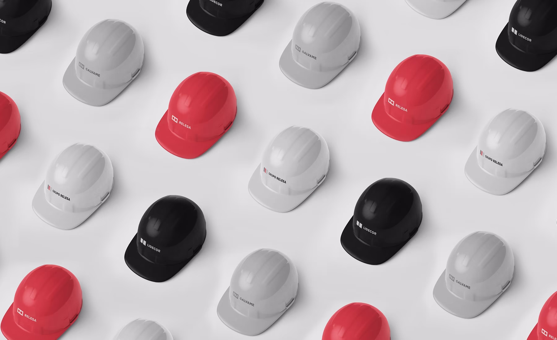 Diseño de los cascos para la obra