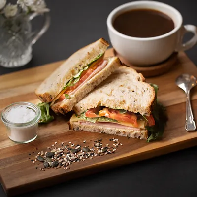 Ham and cheese Sandwich
