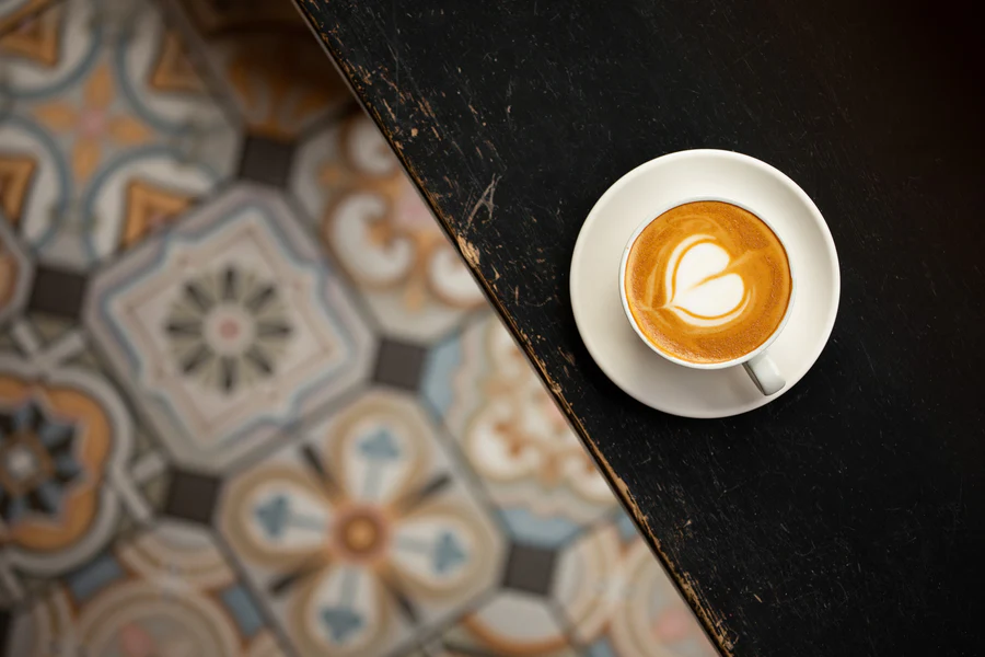 flat white picture