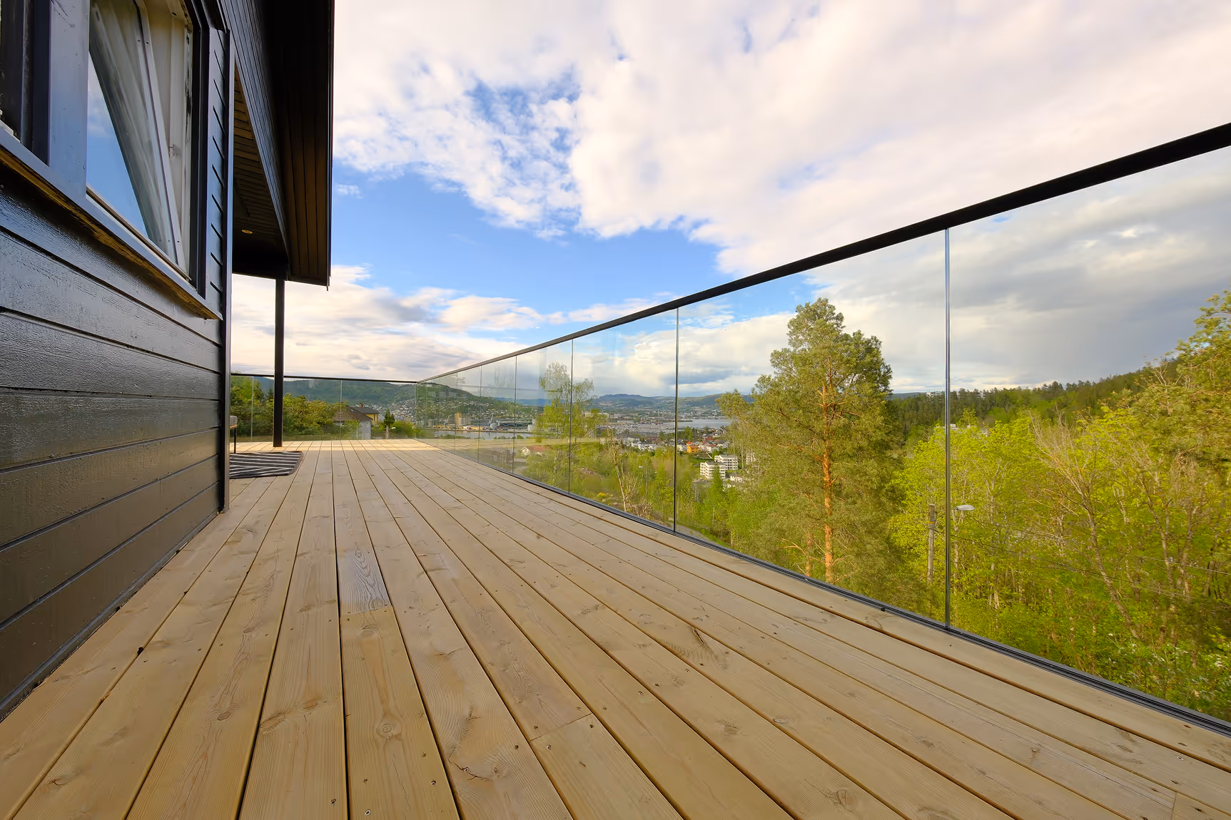 Glassrekkverk balkong og terasse