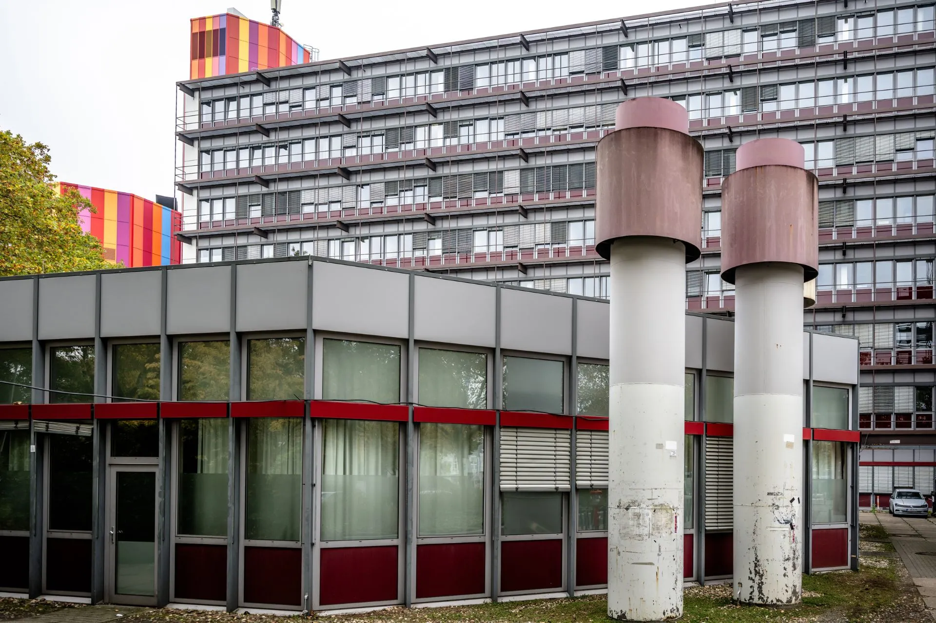 Aussenansicht des Bestandsgebäudes R12 auf dem Campus Essen