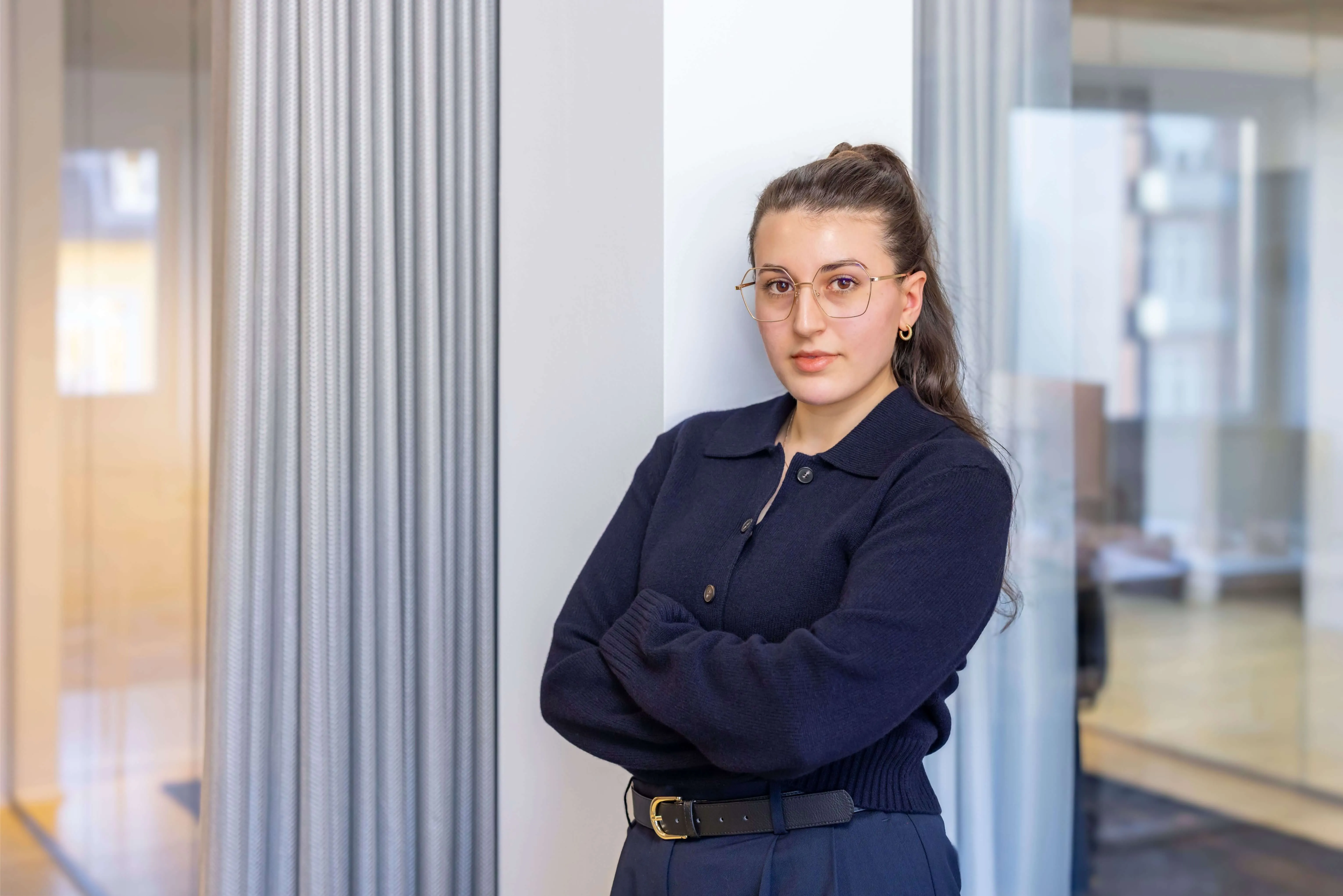 Portrait der Mitarbeiterin Anna Schopmans