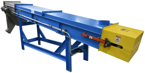 Belt Conveyor with enclosed design and safety guard for controlled bulk material handling in industrial environments