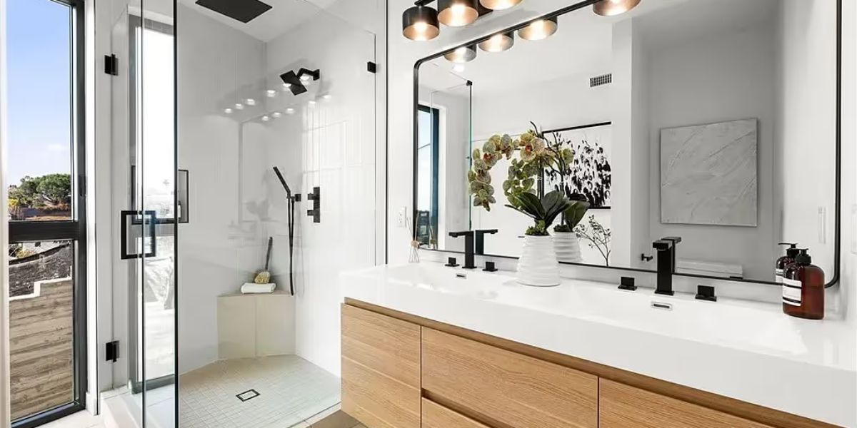 7 Things Every Homeowner Should Know Before Hiring a Custom House Builder