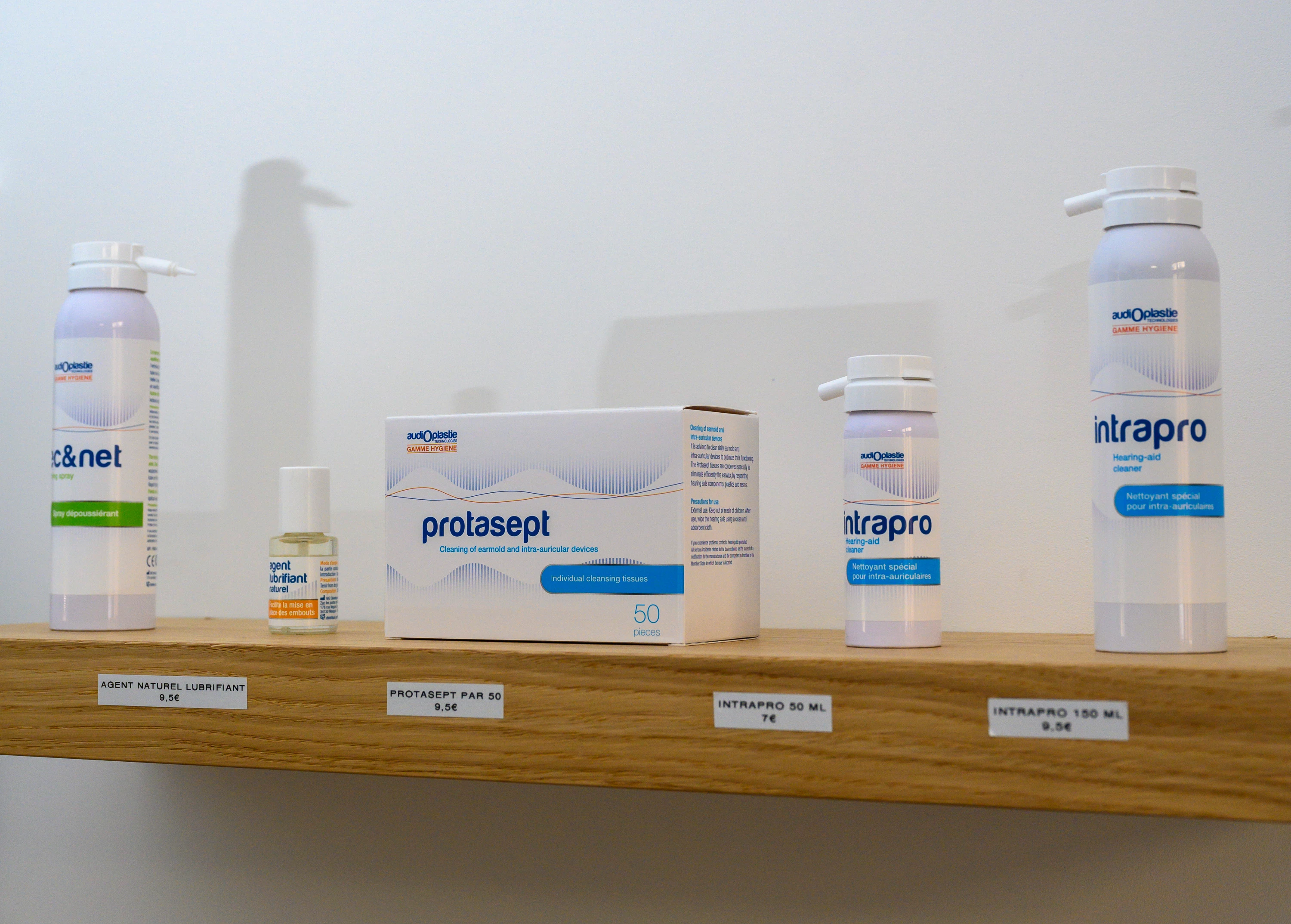 Produit pour nettoyer les oreilles : lequel choisir (et lesquels éviter) ?