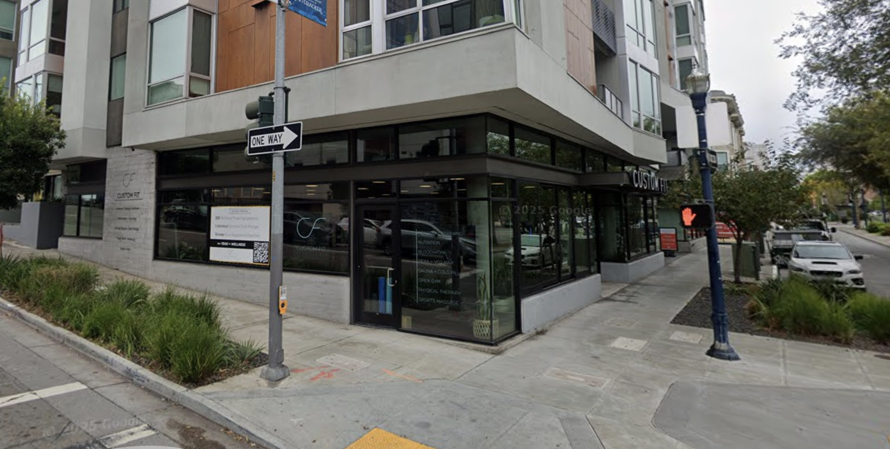 Oak and Octavia near Custom Fit Hayes Valley