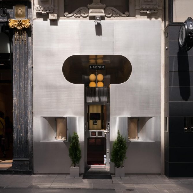 Entrance of the Chirimoya Kohlmarkt boutique in Vienna, opening October 23rd, 2025.