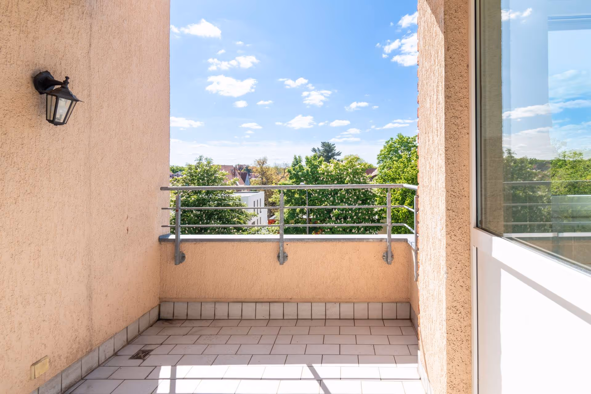 Loggia 2