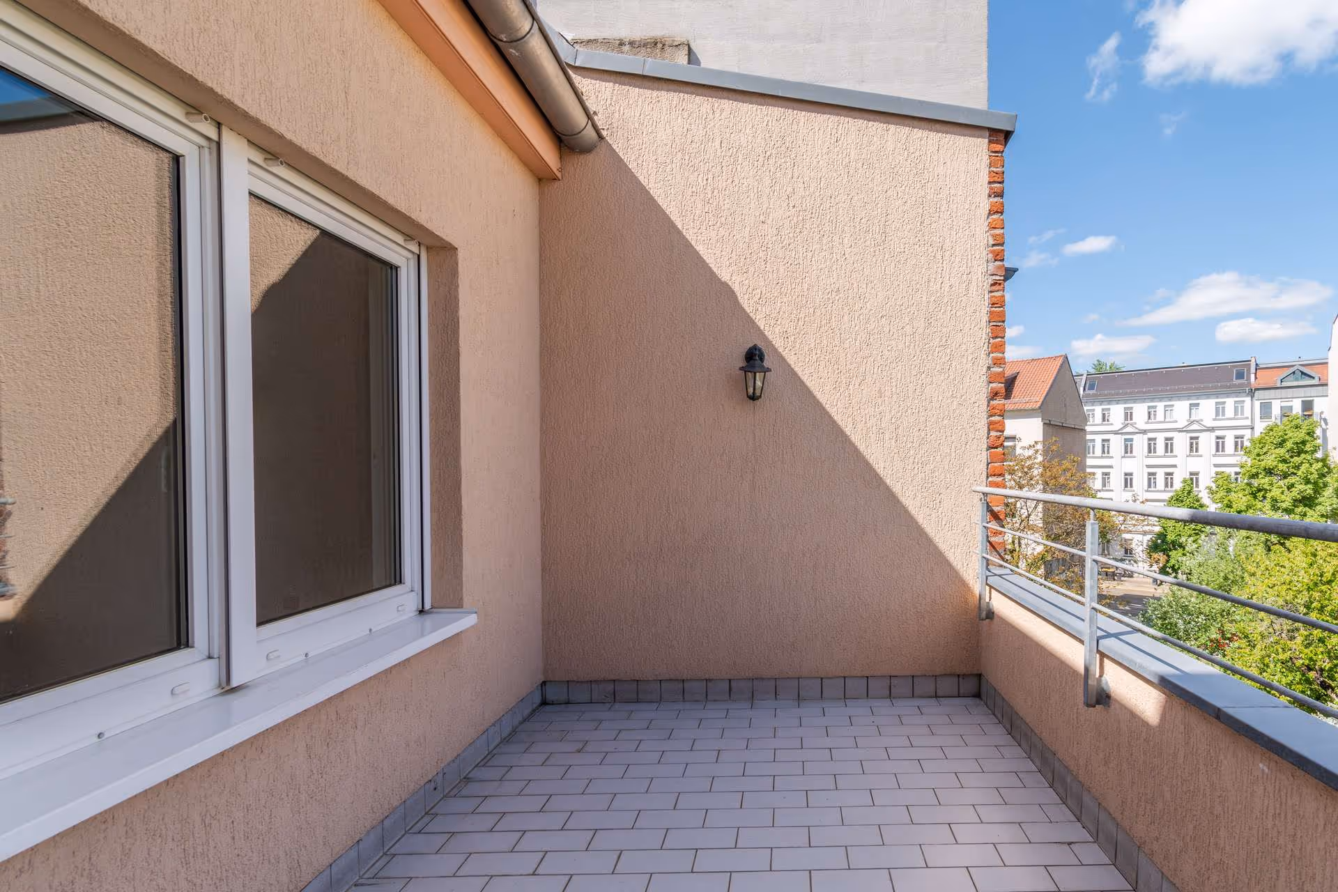 Loggia 1