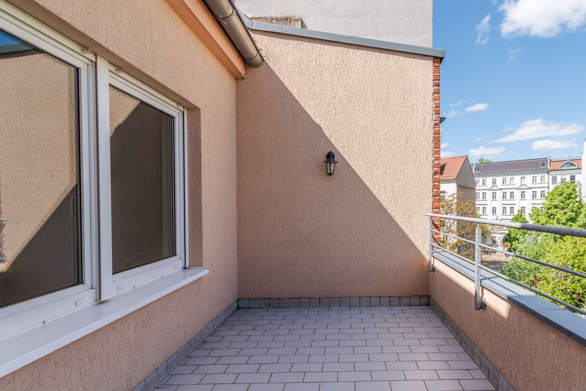 Loggia 1