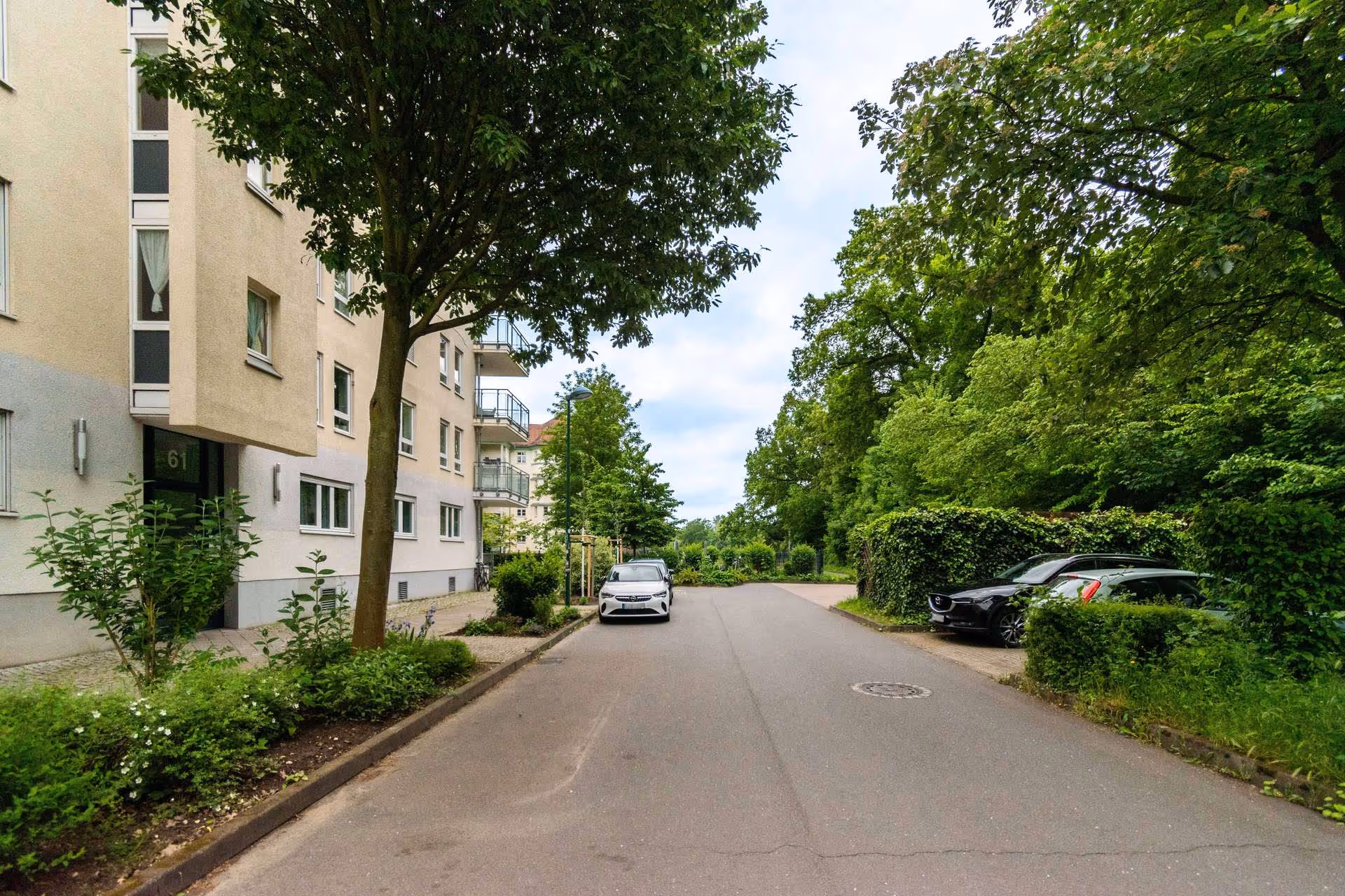 Straßenansicht