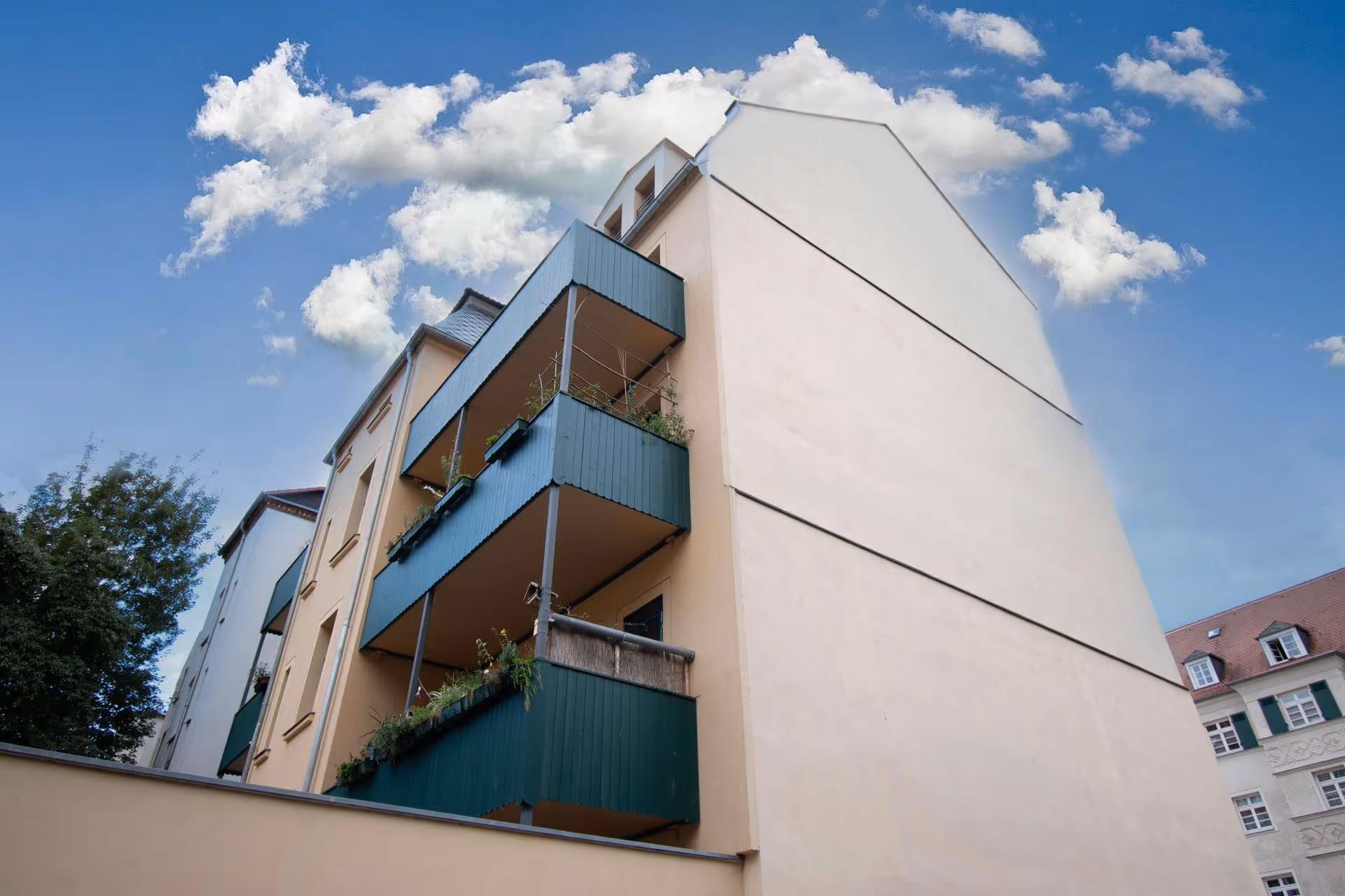 objektbilder Gebäudeansicht MFH Connewitz