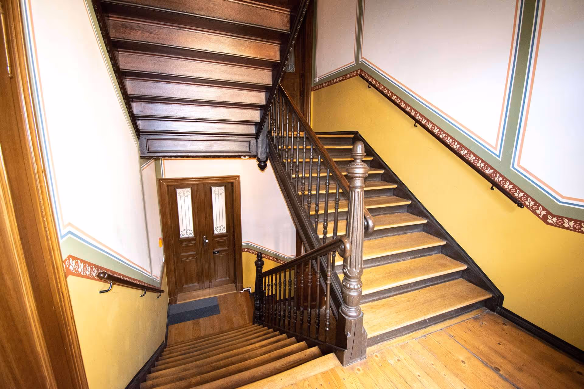 objektbilder Treppenhaus MFH Connewitz