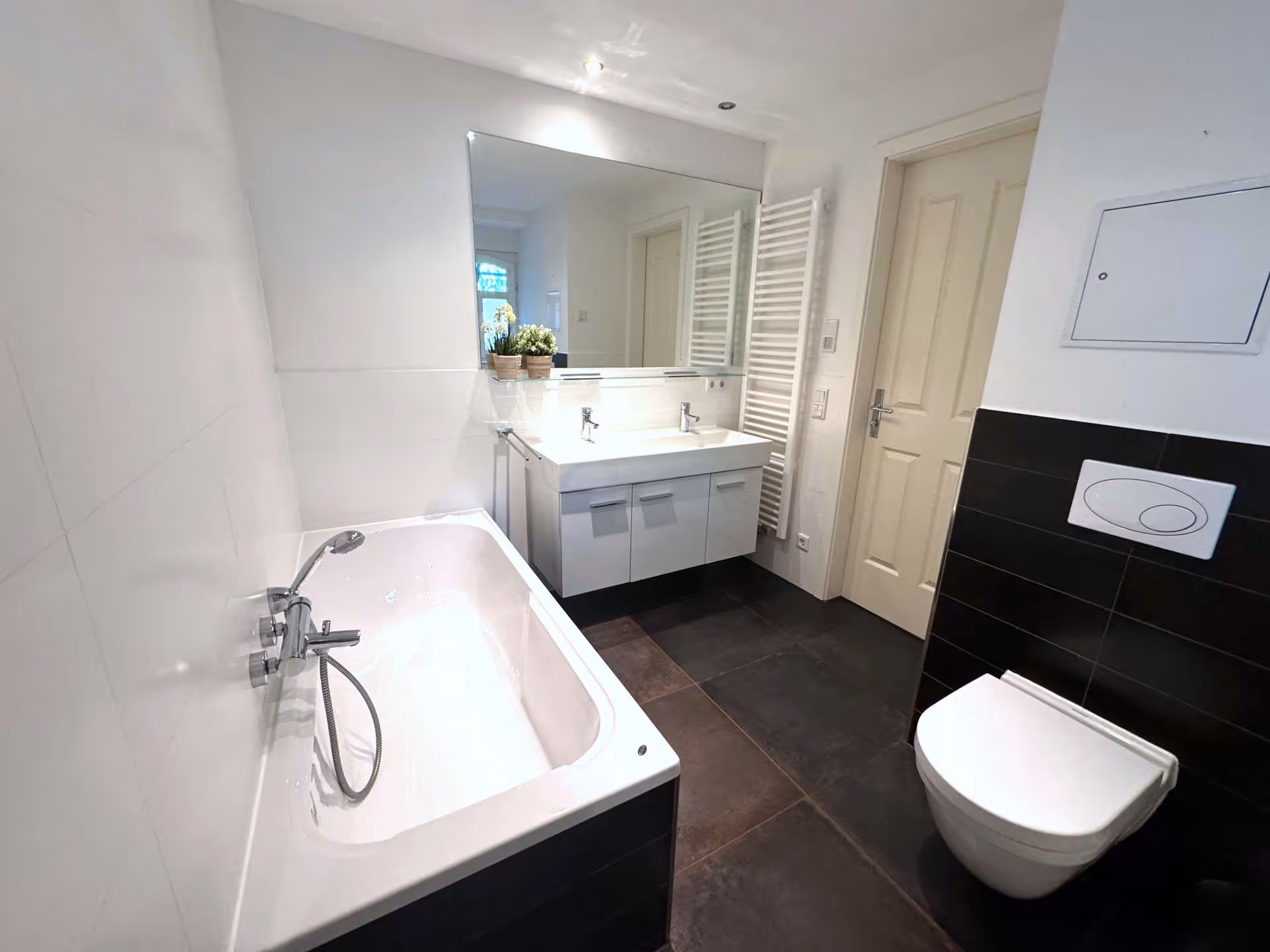 Badezimmer Untergeschoss