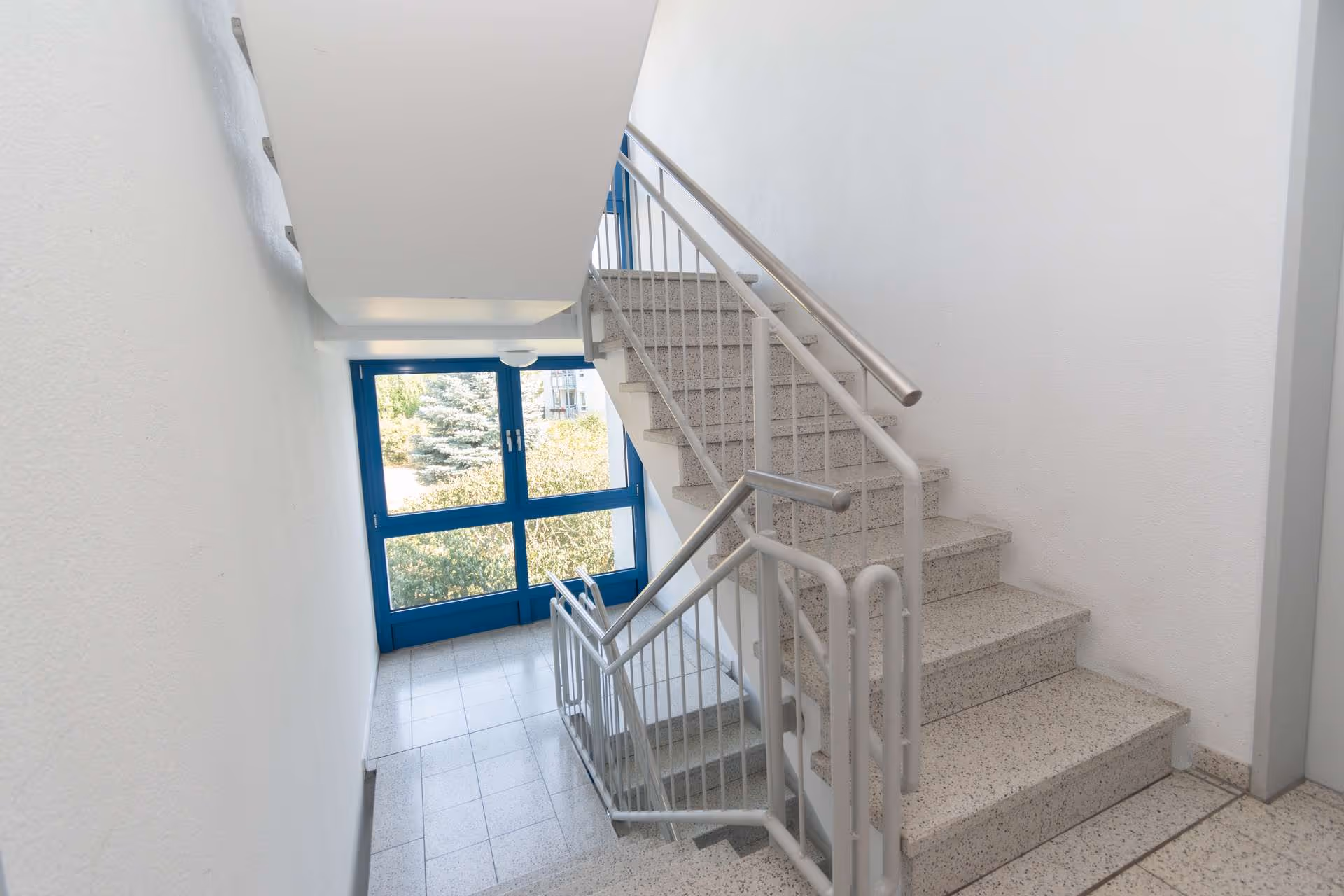Treppenhaus, Außenring 30-34