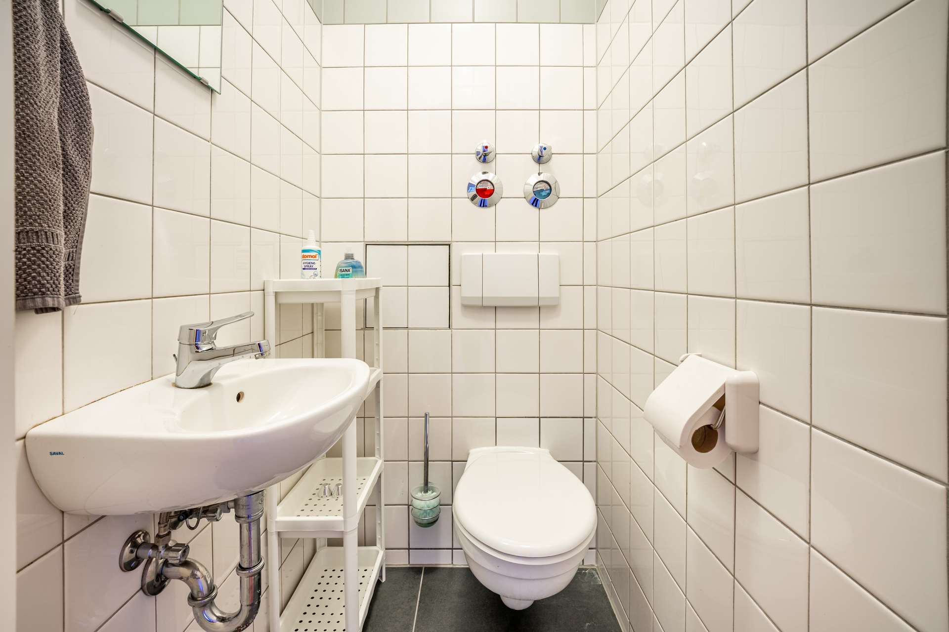 WC 2