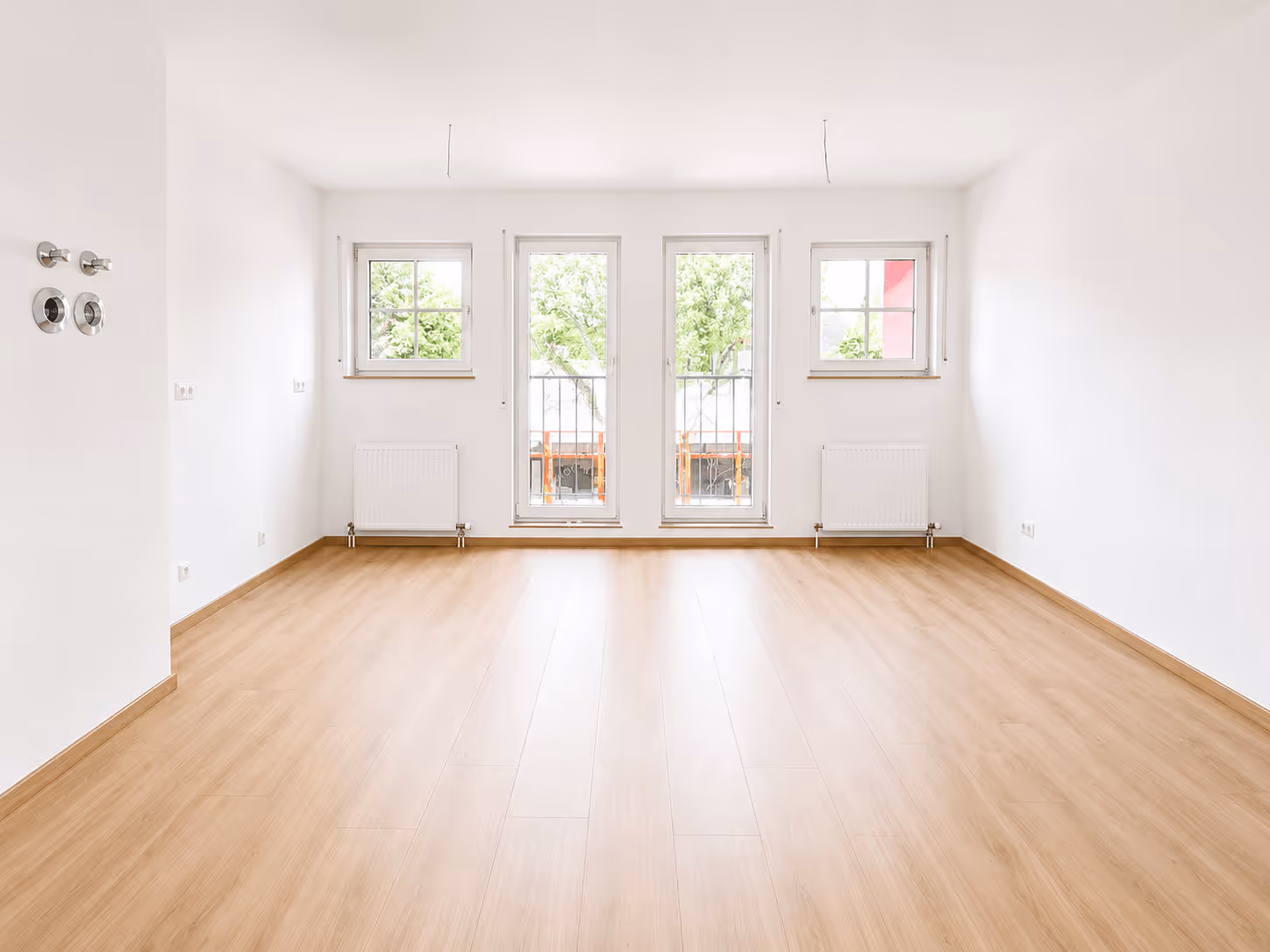 Wohnzimmer_mit_offener_Küche