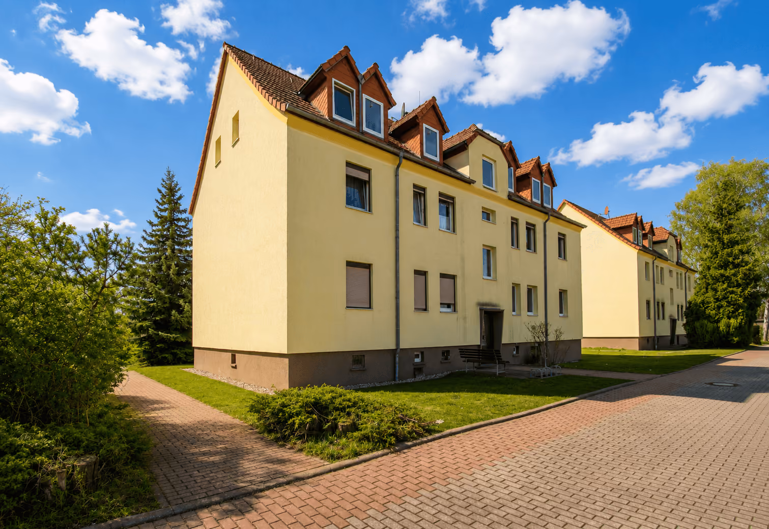 Außenansicht Sommer