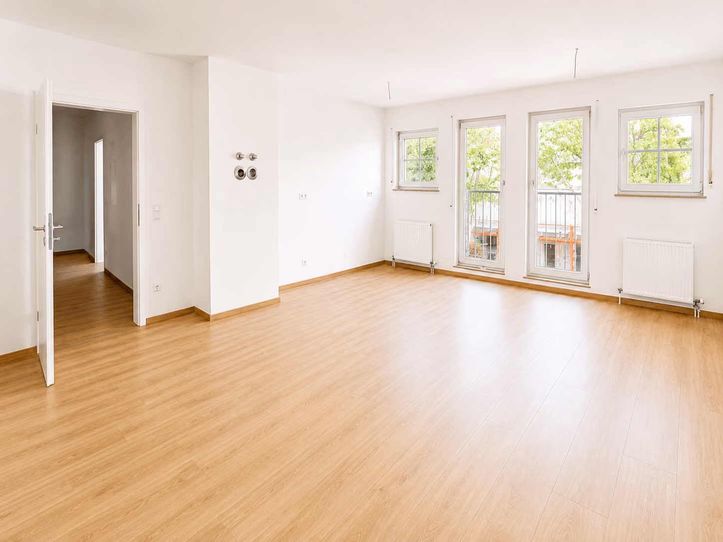 Wohnzimmer_mit_offener_Küche2