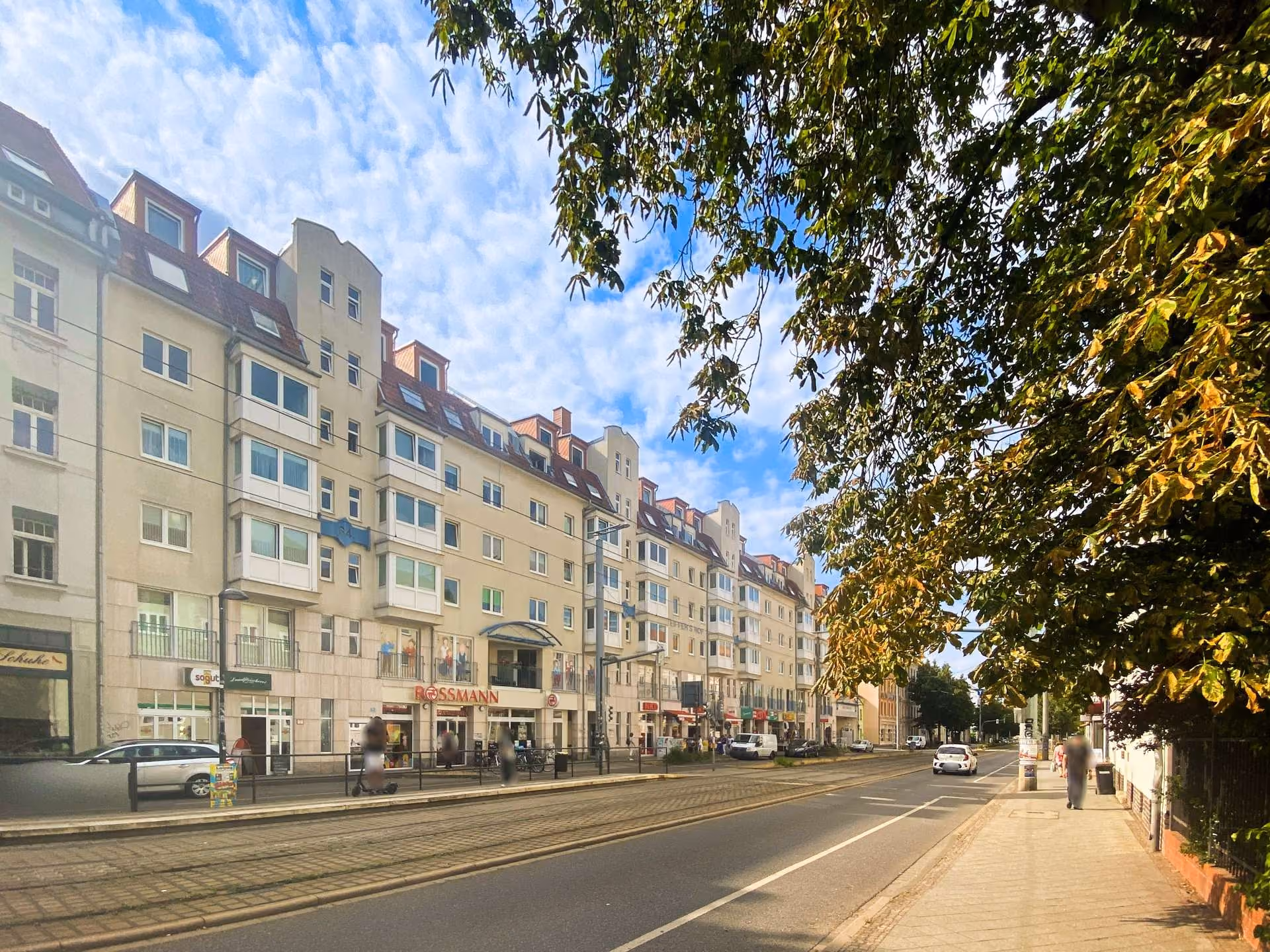 Straßenansicht