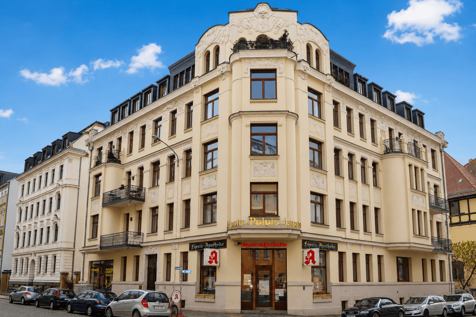 Haus mit Fahrstuhl Ansicht