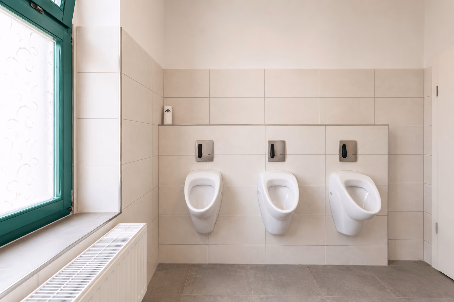 Gewerbeeinheit - Herrentoilette