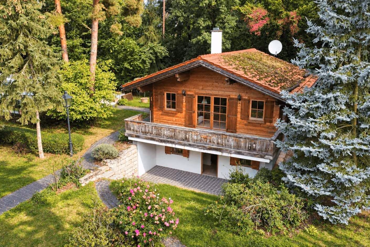 objektbild Holzhaus - Vorderansicht
