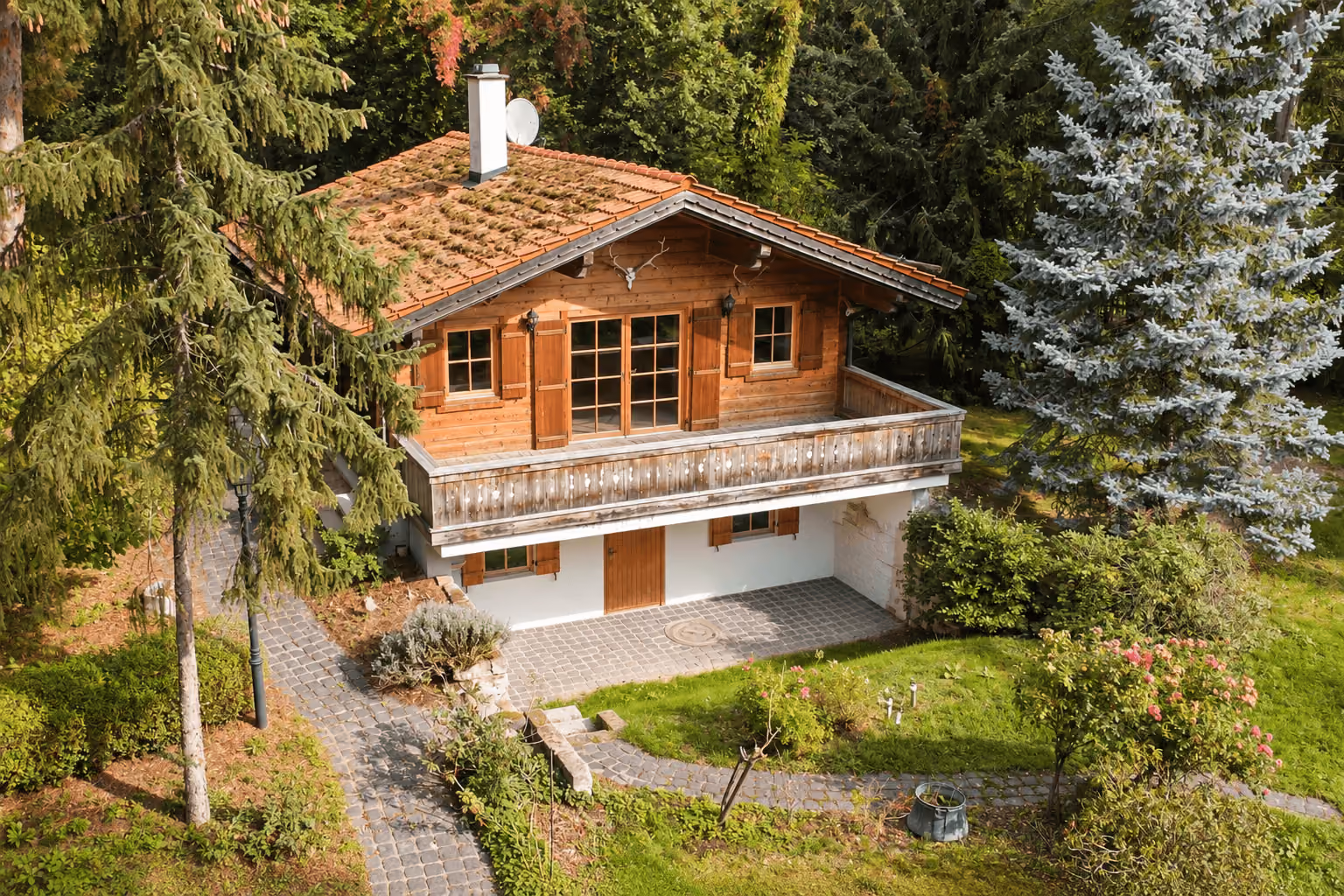 objektbild Holzhaus - Vorderansicht