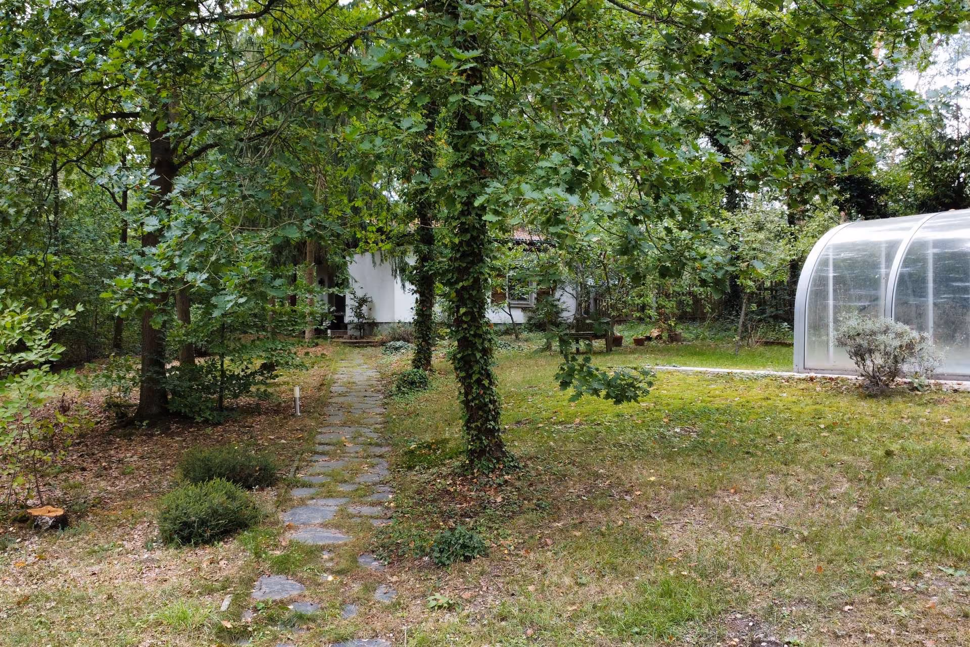 Steinhaus - Zugang