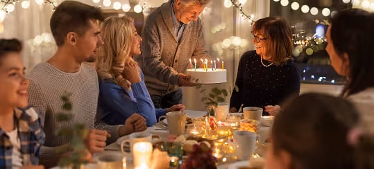 Offre traiteur particuliers Goulu : repas sur-mesure pour anniversaires, réunions de famille et fêtes privées.