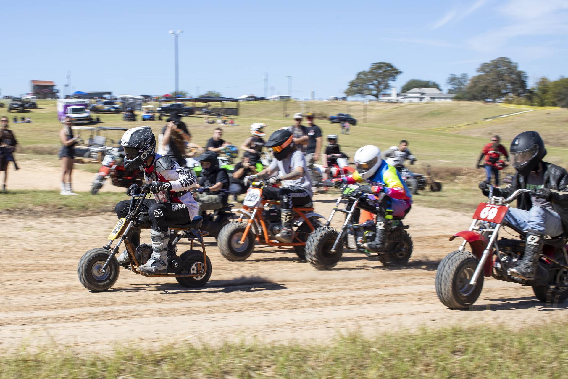 Mini bike race!