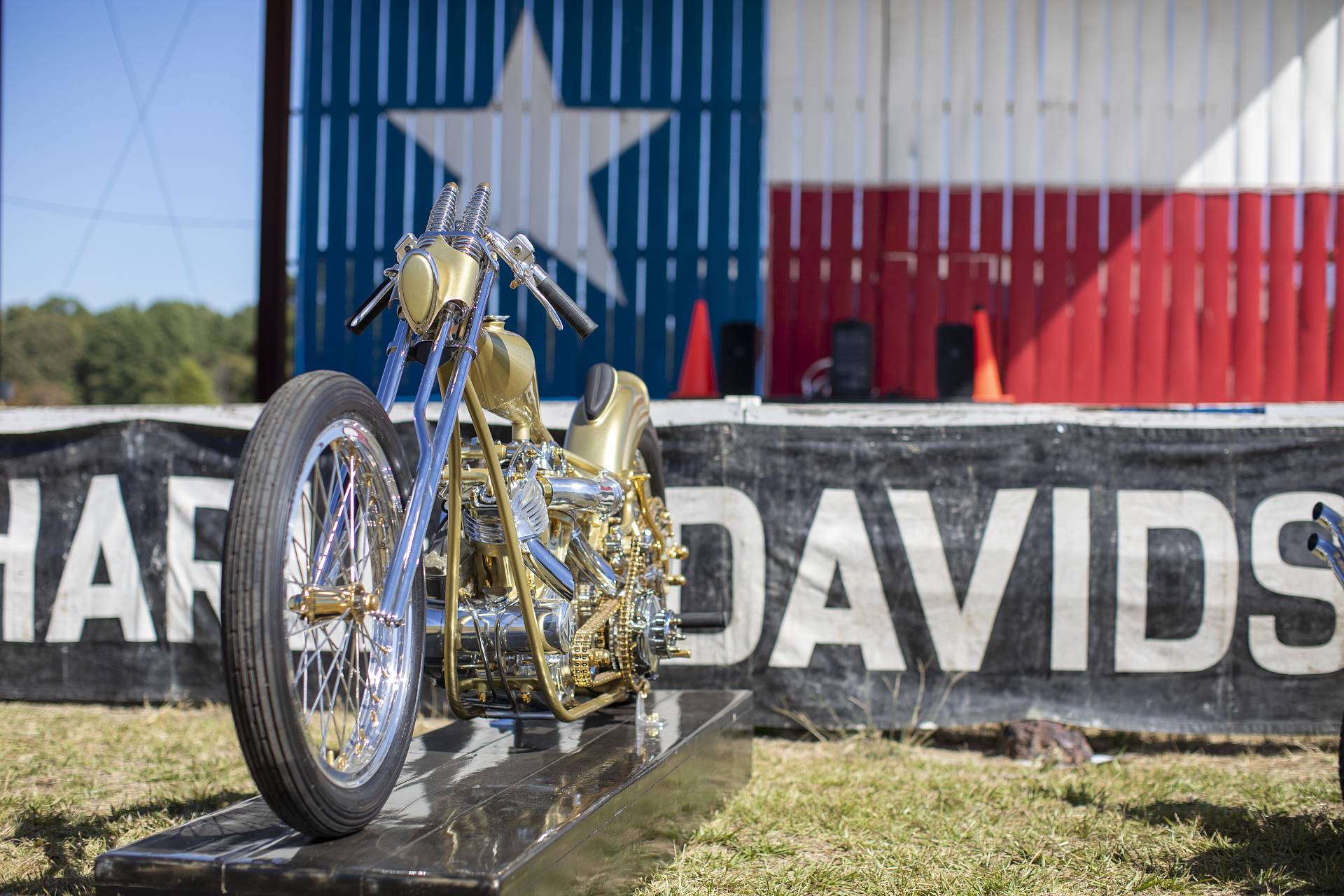 Show Bike on display