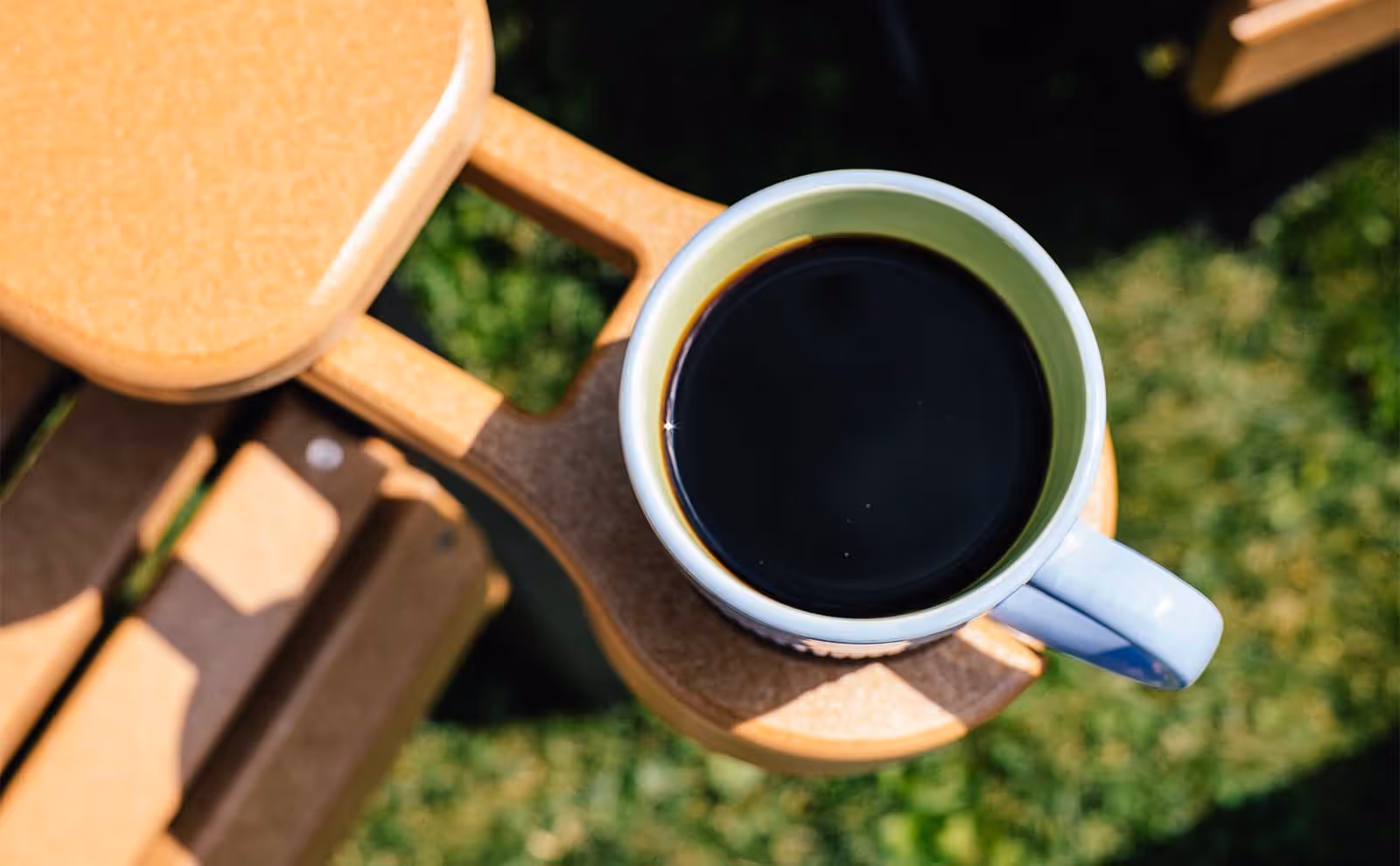 Stationary Cup Holder