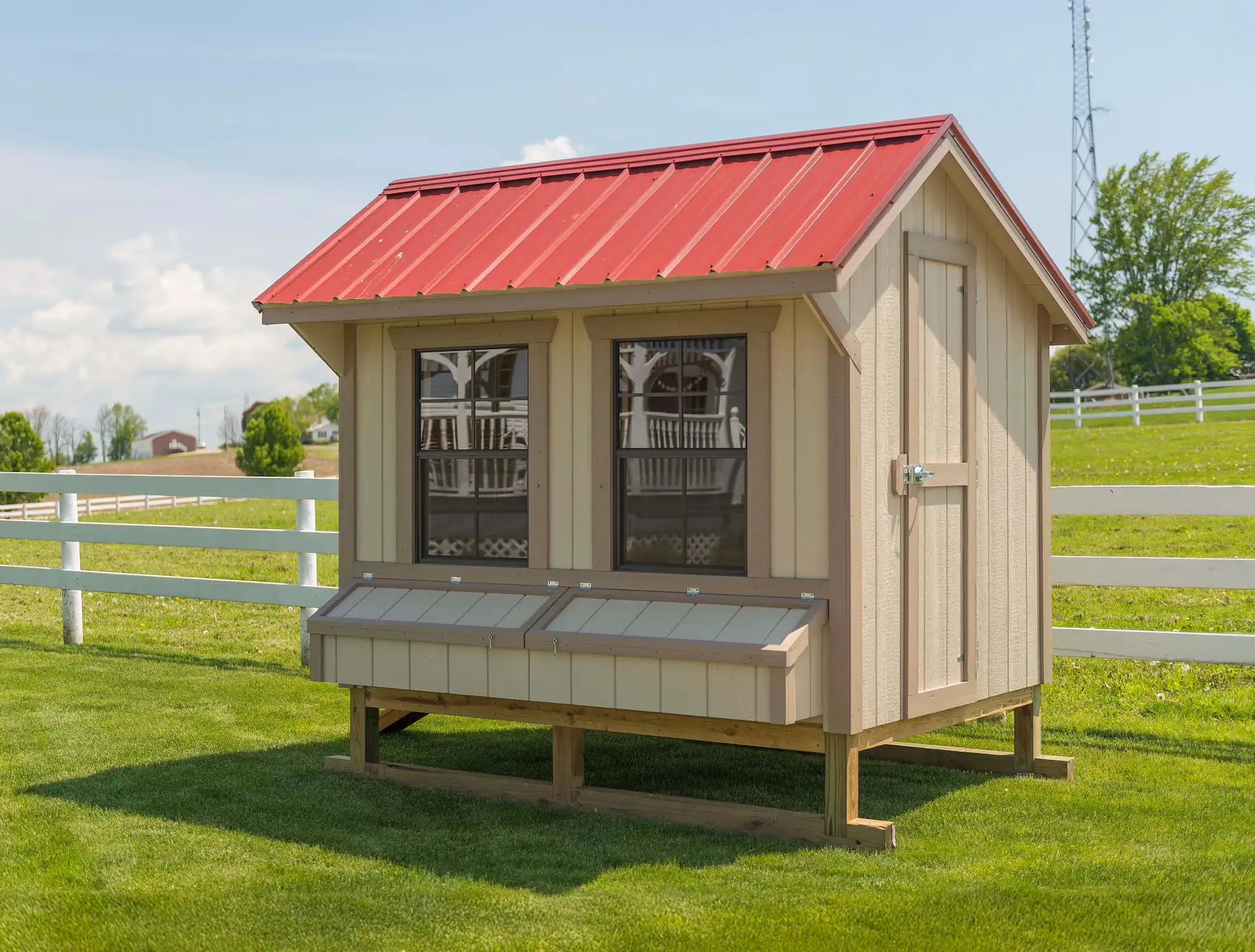 6' x 8' Chicken Coop with Outside Egg Collection