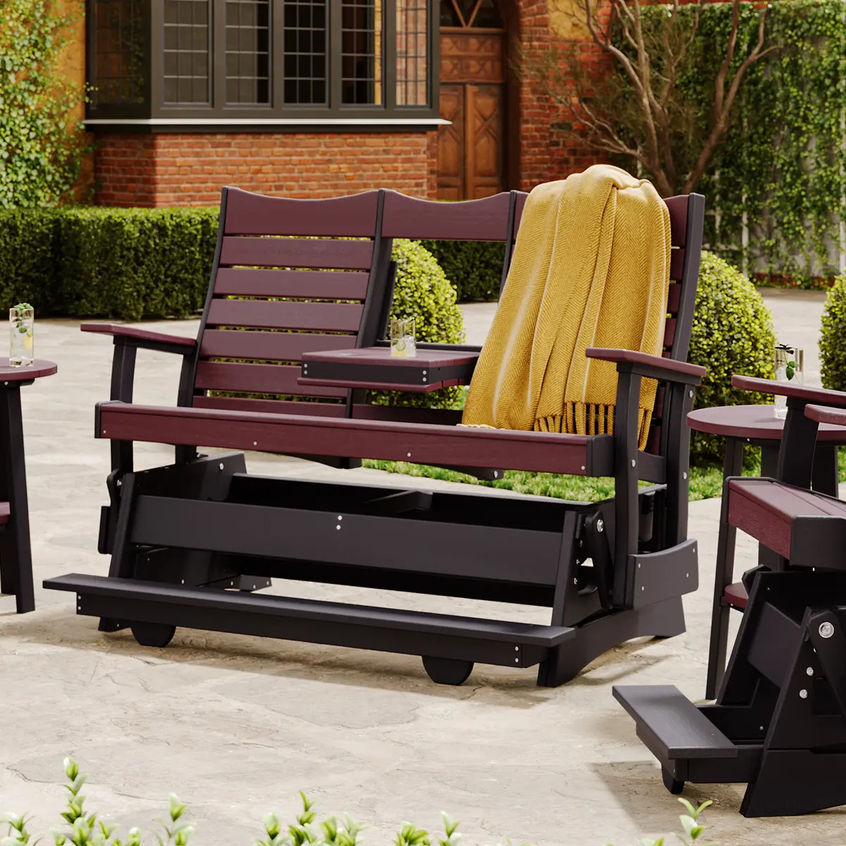 Contour Balcony Glider