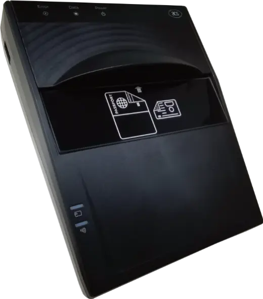 Der ACS AIR60U ist ein kompaktes, modulares ePassport- und ID-Dokumentenlesegerät, das hochpräzise OCR-/MRZ-Erfassung, ICAO-9303-konformes Chiplesen sowie umfassende Unterstützung für NFC-, RFID- und kontaktbasierte Smartcards für eine schnelle Identitätsprüfung in platzbeschränkten oder hochfrequentierten Umgebungen integriert. Mit schneller OCR-Leistung, ≤3 Sekunden Zugriffszeit auf ePassport-Chips, Unterstützung für ISO 14443, ISO 15693, MIFARE, FeliCa und ISO-7816-Karten sowie optionaler QR-/Barcode-Erfassung optimiert der AIR60U die Datenerfassung und reduziert manuelle Fehler. USB-C-Konnektivität, Erweiterungsport, Firmware-Upgrade-Fähigkeit und das kompakte Design machen ihn ideal für Hotels, Autovermietungen, Reiseschalter, Kiosksysteme und Verkehrsterminals mit Anforderungen an eine sichere, automatisierte Identitätsverarbeitung.