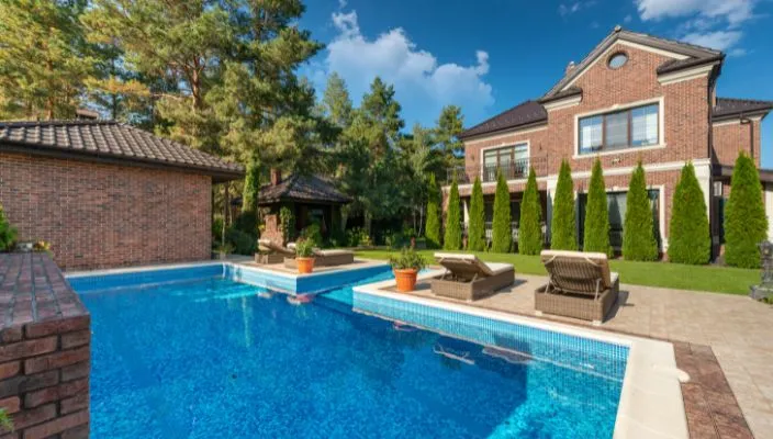 texas inground swimming pool to illustrate chlorinated drinking water