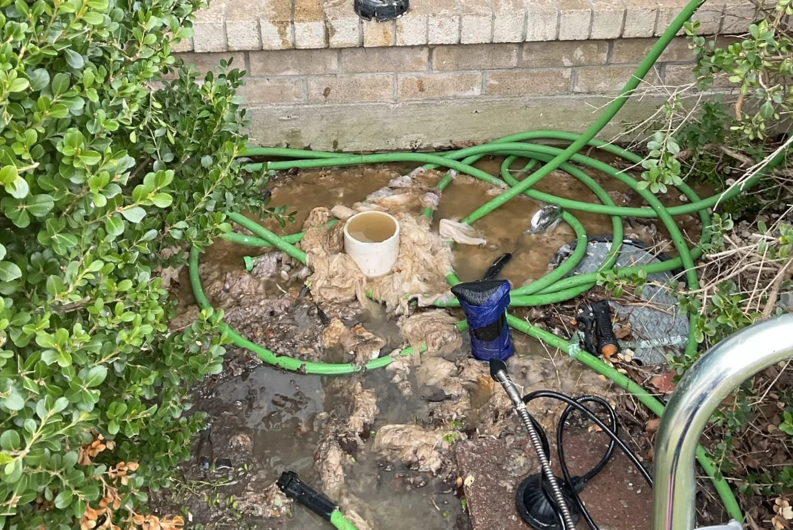 dallas sewer cleanout location in front yard landscaping area
