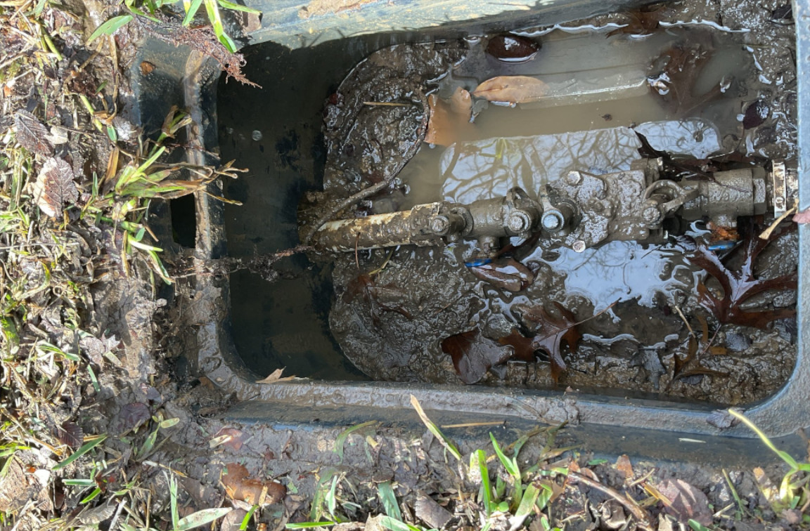understand main water line leak in yard, dallas, tx, mother modern plumbing