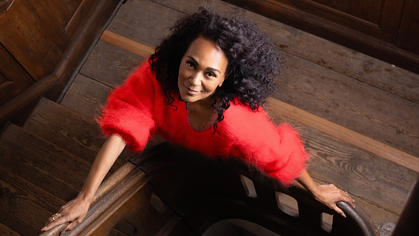 Caroline Henderson 'Mit liv som Hun'