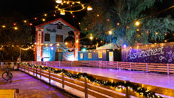 Find de bedste skøjtebaner i København i december. Oplev skøjteløb på Christiania, Kongens Nytorv, Broens, Reffen og Frederiksberg Runddel!