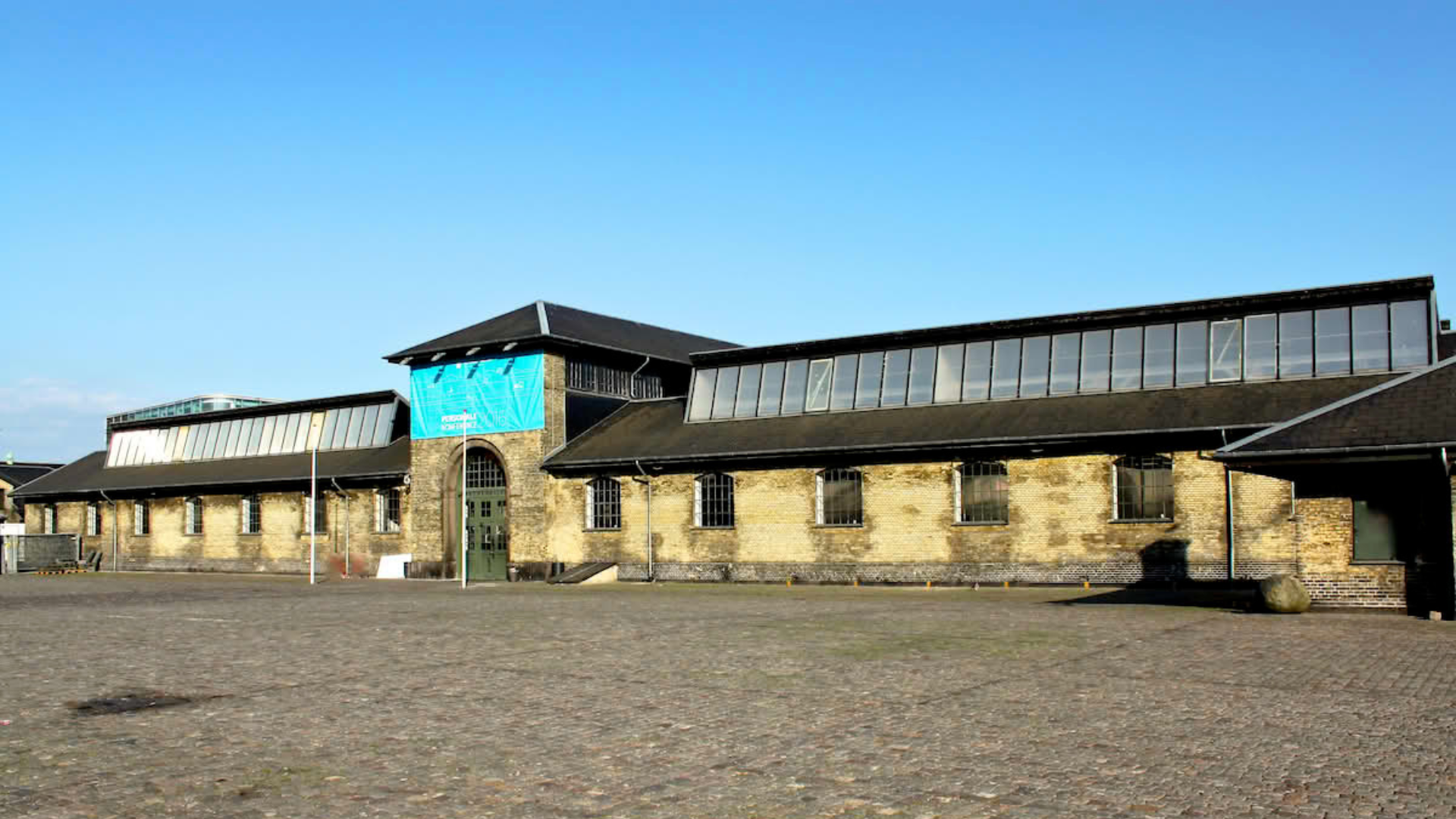 Øksnehallen set udefra