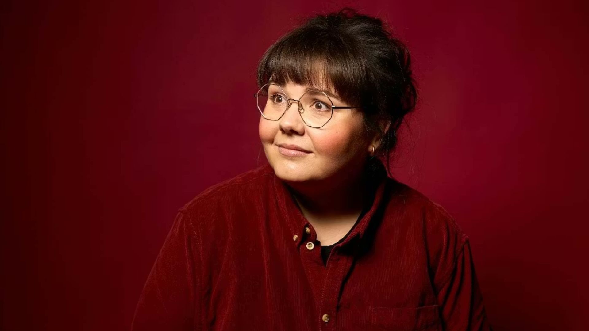 Et billede af Sofie Hagen show plakat med rød baggrund