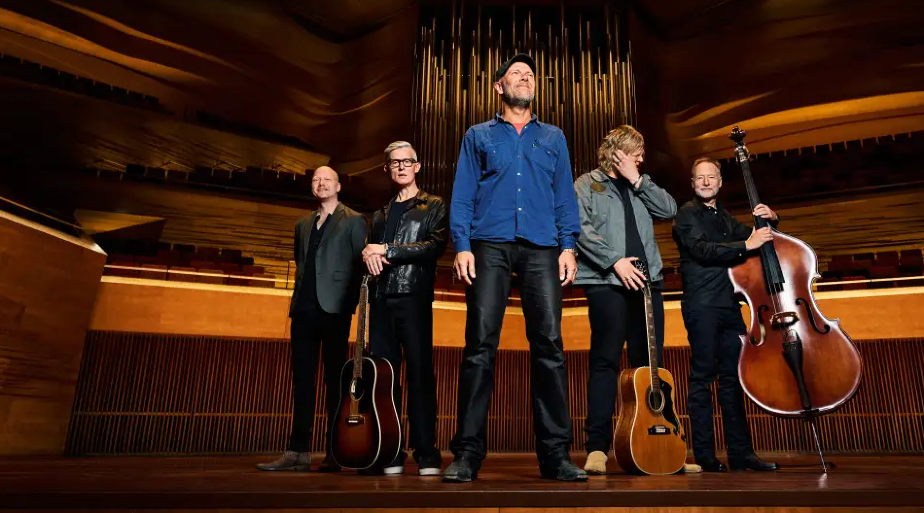 Magtens Korridorer på scenen