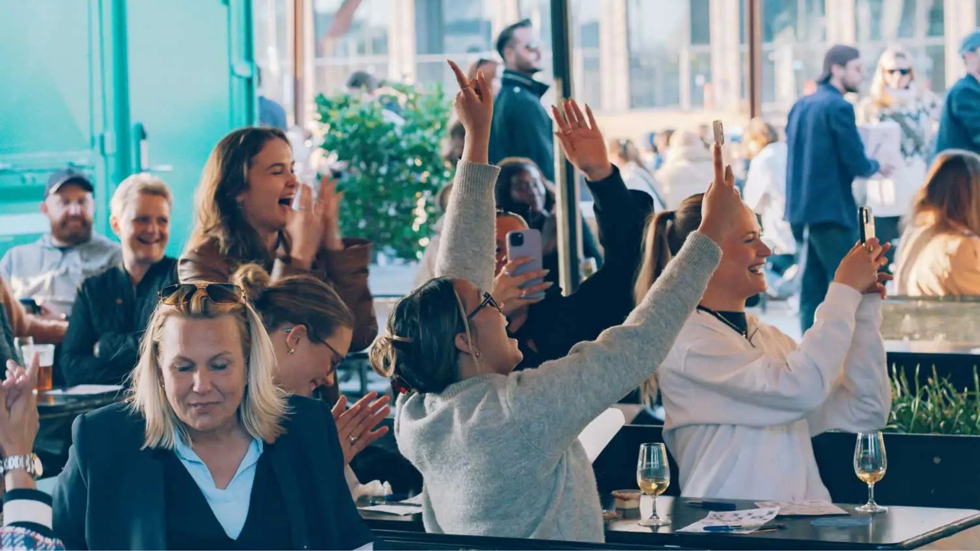 Leder du efter sommeroplevelser i København? Her er 10 af de største events i København sommer 2026 - fra Fredagsrock i Tivoli til Distortion og gratis koncerter.