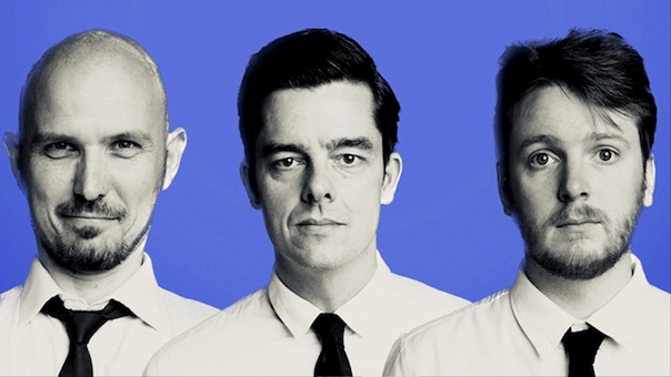 Fejr Folketingsvalget 24. marts i København med valgflæsk, comedy og fællesstemning. Se de 3 bedste valgaften-events - fra Sovino til Schøtministeriet på Comedy Zoo.