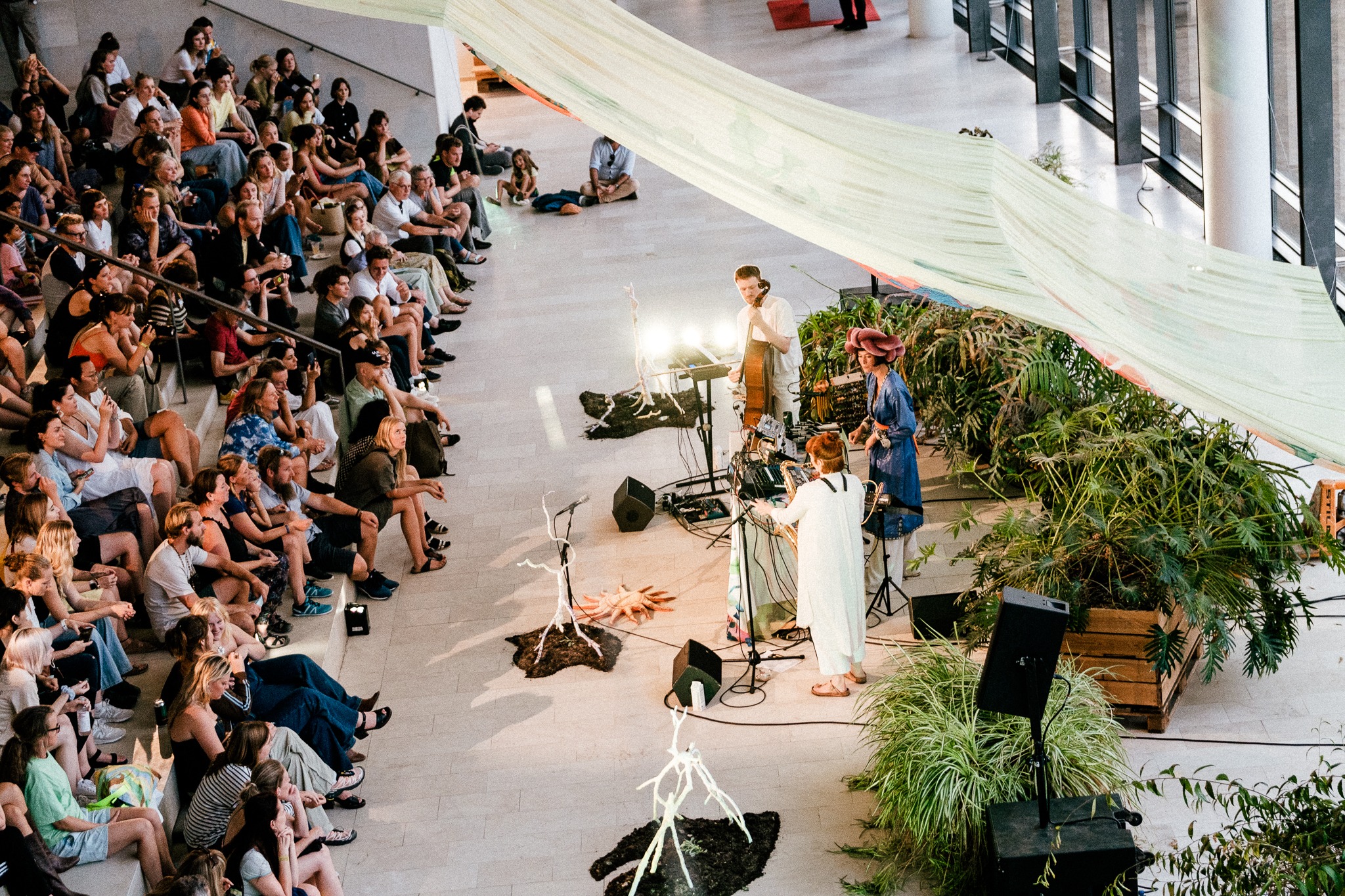 Publikum til en koncert på SMK til SMK Fridays
