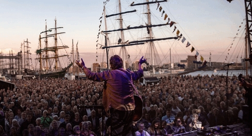 The Tall Ships Races kommer til Aalborg 30. juli-2. august 2026 med verdens smukkeste sejlskibe, koncerter og folkefest på havnen. Gratis - se programmet.